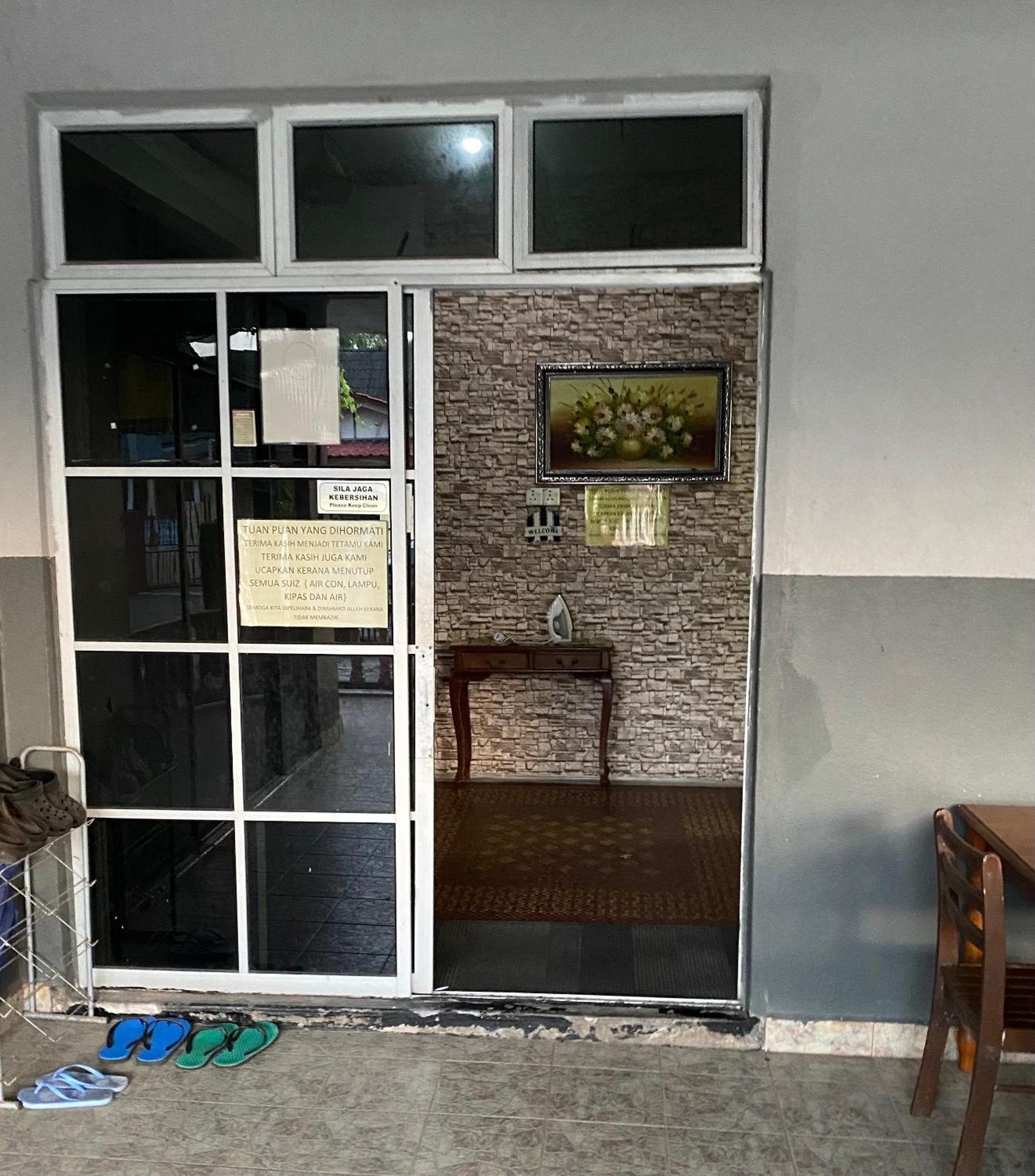 Roomstay Kuala Nerus Gated Parking - 6M To Beach & 15M To Drawbridge Kuala Terengganu Luaran gambar